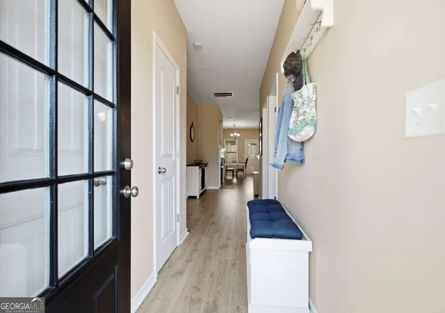 Photo 3 of Single family home for sale at 32 Samuel Wy Nw, Cartersville, GA 30121 | MLS# 10825740 | Listing updated on 2026-09-24