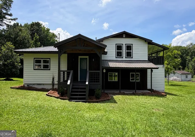 Homes for sale in Hokes Bluff, AL | 4160 Mclain Street North, Hokes Bluff, AL 35903 | MLS# 10790940