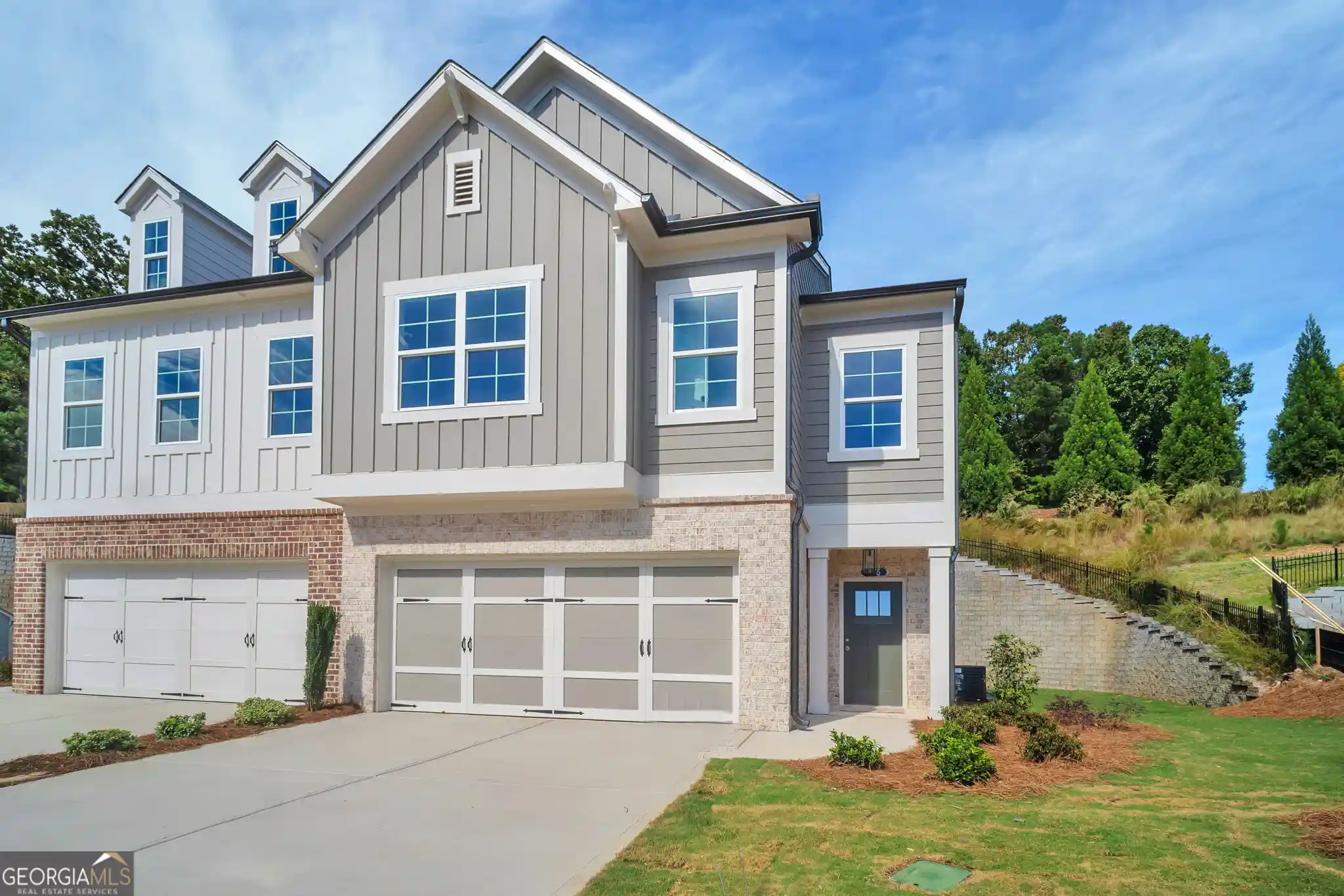 Photo 1 of Townhouse for sale at 336 Lakeside Ct, Canton, GA 30114 | MLS# 10820668 | Listing updated on 2026-10-22