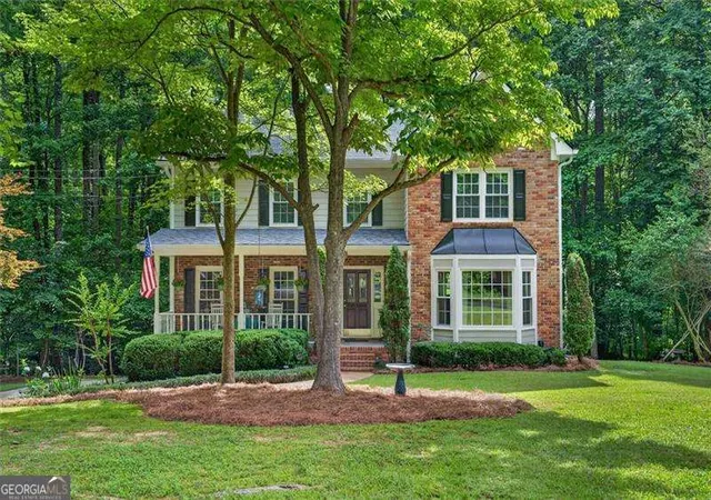 Photo 1 of Single family home for sale at 211 Nacoochee Dr, Woodstock, GA 30188 | MLS# 10828943 | Listing updated on 2026-09-02