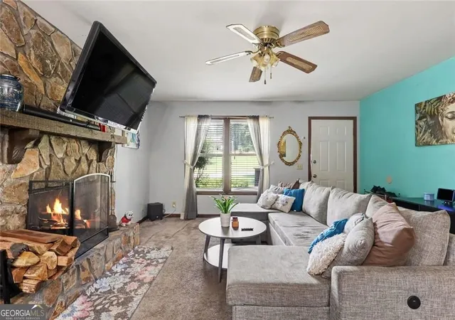 Photo 3 of Single family home for sale at 2845 Cinnamon Ct Se, Conyers, GA 30094 | MLS# 10815991 | Listing updated on 2026-08-27