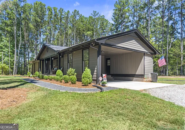 Photo 4 of Single family home for sale at 299 Hwy 11, Monroe, GA 30655 | MLS# 10834025 | Listing updated on 2026-09-04