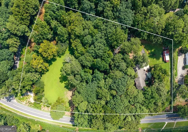 2nd image of 1921 Lilburn Stone Mountain Rd, Smoke Rise, GA 30087 | MLS# 10830187