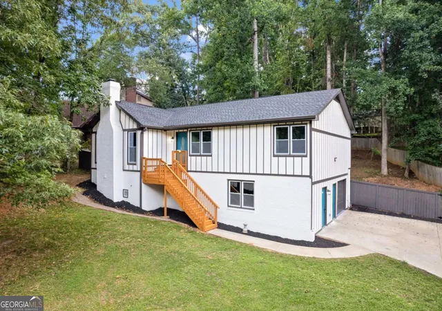 1st image of 1521 Sundale Dr, Lawrenceville, GA 30046 | MLS# 10804049