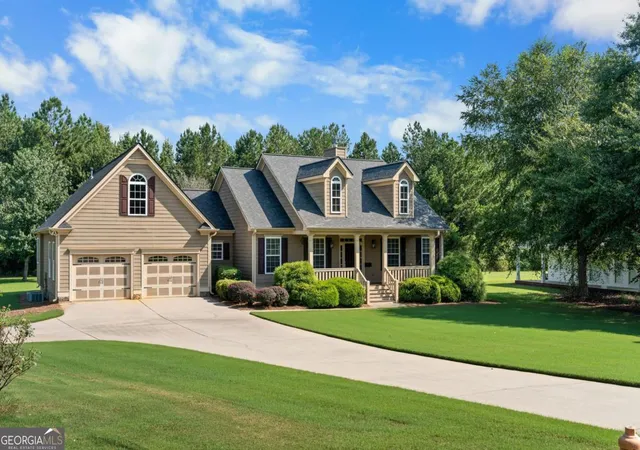1st image of 35 Applewood Ln, Taylorsville, GA 30178 | MLS# 10826272