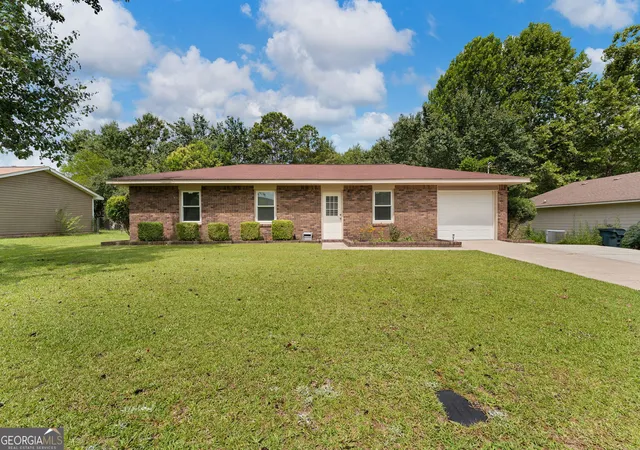 1st image of 103 Fairfield Ct, Warner Robins, GA 31093 | MLS# 10812457