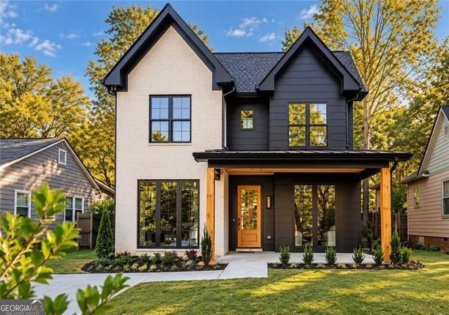 Photo 1 of Single family home for sale at 1040 Gilbert St Se, Atlanta, GA 30316 | MLS# 10876994 | Listing updated on 2026-10-28