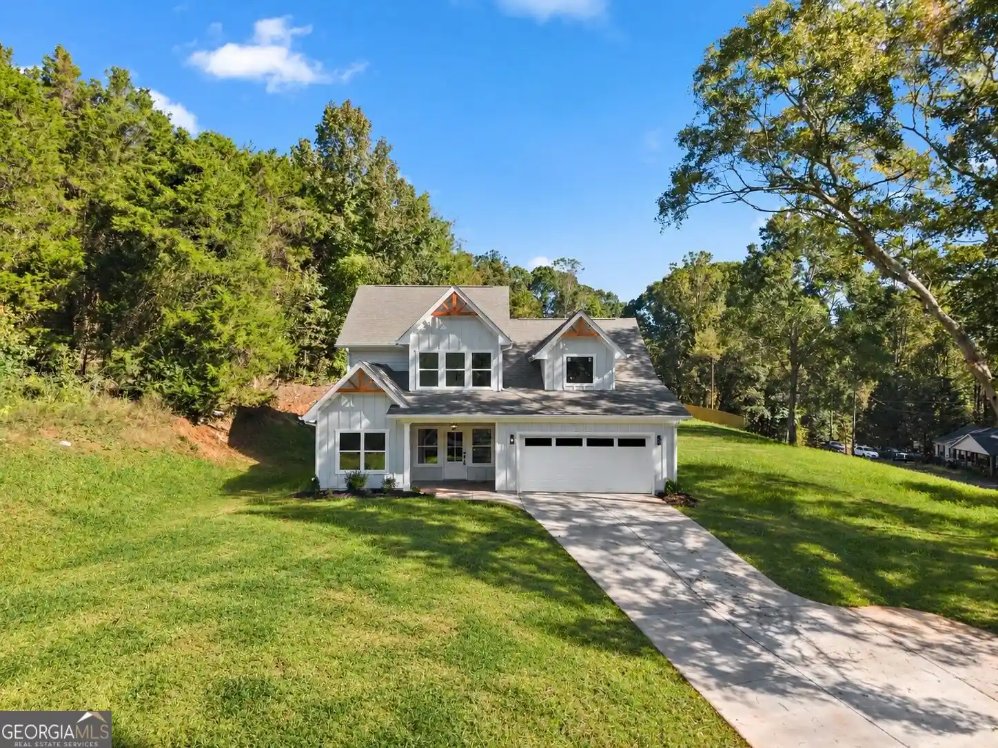 Photo 1 of Single family home for sale at 4615 Perry Rd, Gainesville, GA 30506 | MLS# 10873764 | Listing updated on 2026-10-29