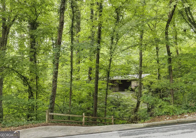 Photo 1 of Single family home for sale at 4961 Rebel Trl, Atlanta, GA 30327 | MLS# 10814036 | Listing updated on 2026-09-10