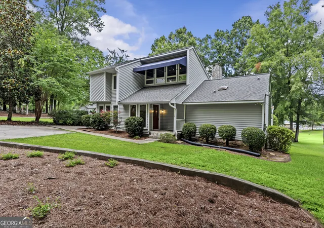 Homes for sale in Milledgeville, GA | 221 Commodore Dr Nw, Milledgeville, GA 31061 | MLS# 10792303