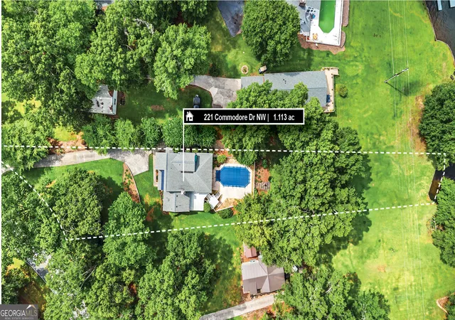 Homes for sale in Milledgeville, GA | 221 Commodore Dr Nw, Milledgeville, GA 31061 | MLS# 10792303