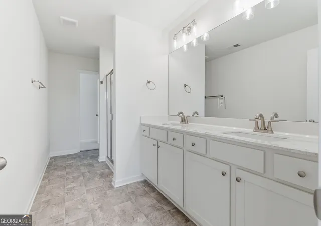 Photo 4 of Single family home for sale at 2694 Jordan Ln, Lithia Springs, GA 30122 | MLS# 10757078 | Listing updated on 2026-09-13