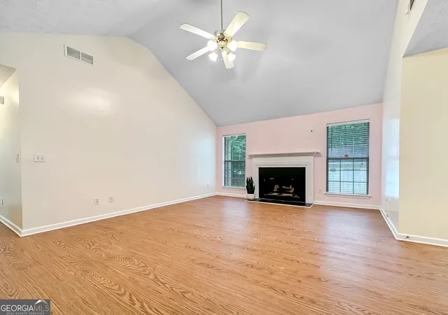 2nd image of 20 Hayward Bishop Ct, Senoia, GA 30276 | MLS# 10812916