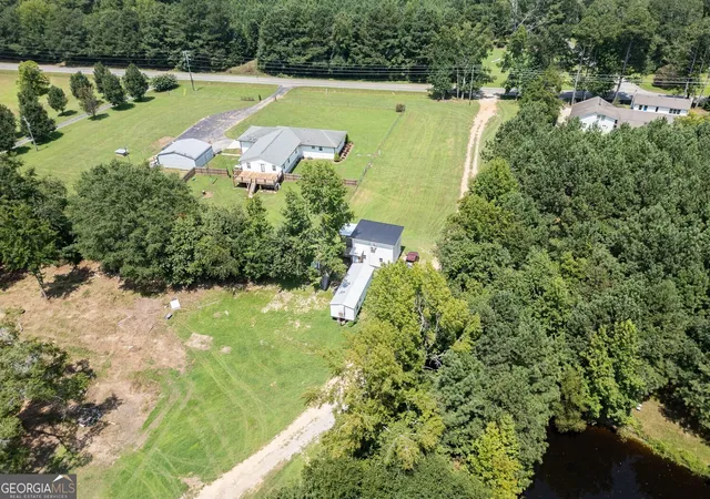 Photo 3 of Sale Pending at 635 Jackson Lake Rd, Mansfield, GA 30055 | MLS# 10683106 | Listing updated on 2026-04-22