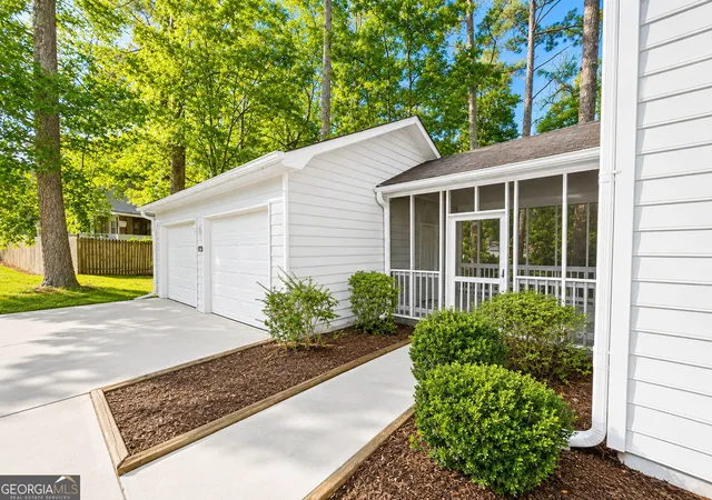 2nd image of 3135 Revere Cir, Snellville, GA 30039 | MLS# 10820721