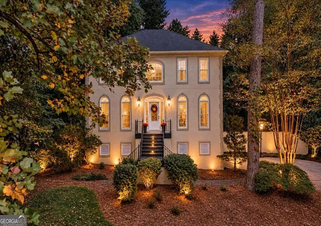 Single family home for sale at 320 Kings Ct NE, Marietta, GA 30067 | MLS# 10871181