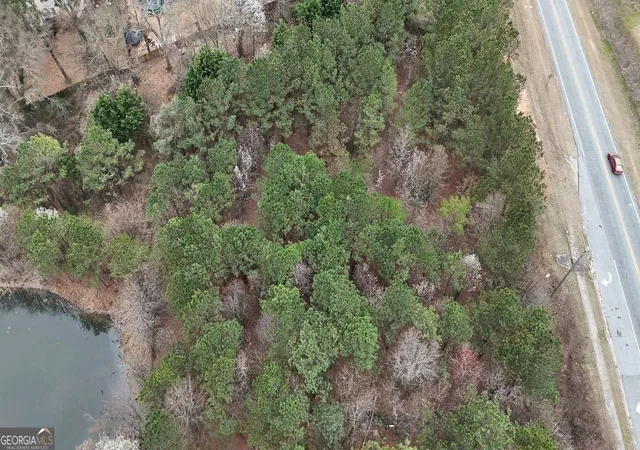 3rd image of 1600 Rockdale Cir, Snellville, GA 30078 | MLS# 10714245