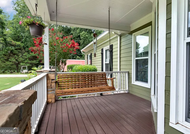 3rd image of 5794 Julian Baugh Rd, Lula, GA 30554 | MLS# 10814084
