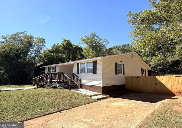 Photo 1 of Single family home for sale at 1040 Funderburg Dr, Monticello, GA 31064 | MLS# 10868984 | Listing updated on 2026-10-28