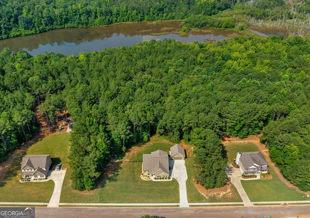 Photo 3 of Sale Pending at 168 Belford Wy, Jackson, GA 30233 | MLS# 10799577 | Listing updated on 2026-09-16