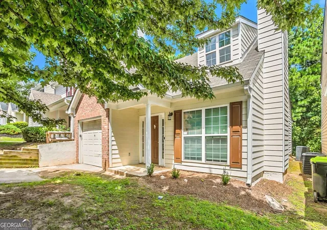 3rd image of 4611 Ravenwood Loop, Union City, GA 30291 | MLS# 10575417