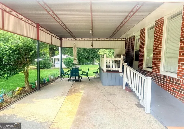 Photo 4 of Single family home for sale at 3879 Sharon Dr, Powder Springs, GA 30127 | MLS# 10804803 | Listing updated on 2026-09-18