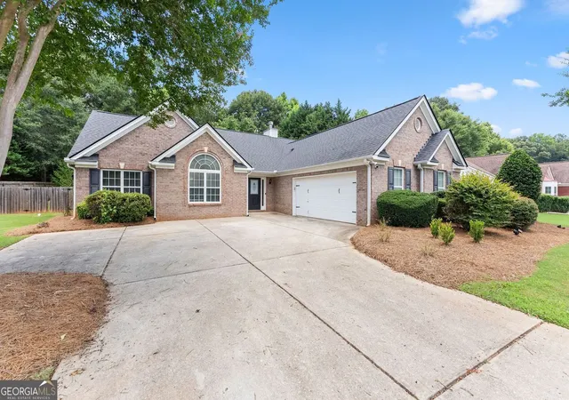 Homes for sale in Jefferson, GA | 198 Blue Grass Dr, Jefferson, GA 30549 | MLS# 10788844