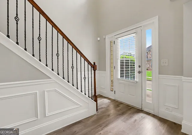 Photo 3 of Sale Pending at 302 Kells Ct, Woodstock, GA 30188 | MLS# 10780375 | Listing updated on 2026-09-04