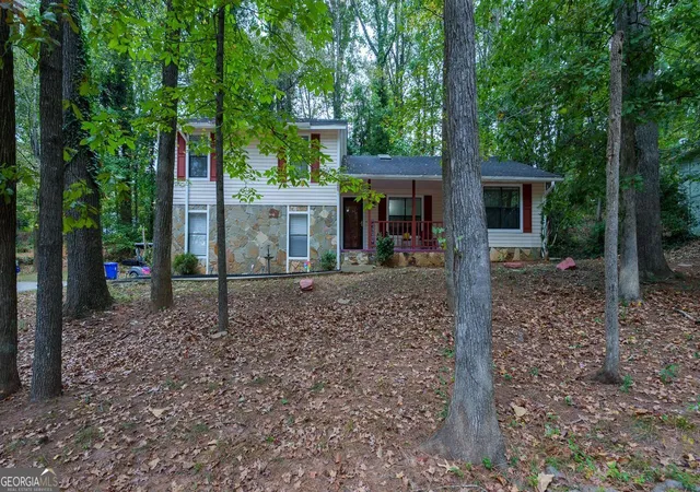 Photo 3 of Single family home for sale at 5192 Mainstreet Park Dr, Stone Mountain, GA 30088 | MLS# 10629205 | Listing updated on 2026-03-02