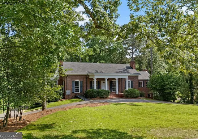 1st image of 21 Rockridge Rd Sw, Rome, GA 30165 | MLS# 10777625