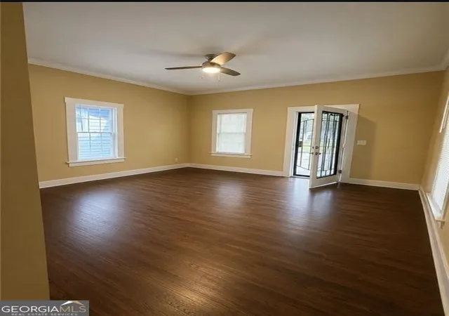 Homes for sale in Atlanta, GA | 907 Smith St Sw, Atlanta, GA 30310 | MLS# 10771635