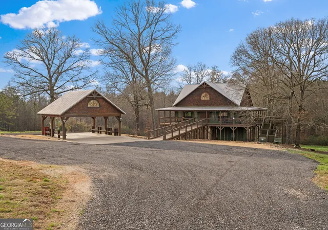 Photo 4 of Single family home for sale at 976 Salem Church Rd, Carrollton, GA 30117 | MLS# 10800756 | Listing updated on 2026-08-30