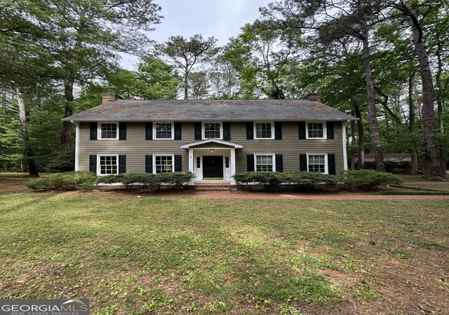 1st image of 200 Meadovista Dr, Griffin, GA 30224 | MLS# 10777500