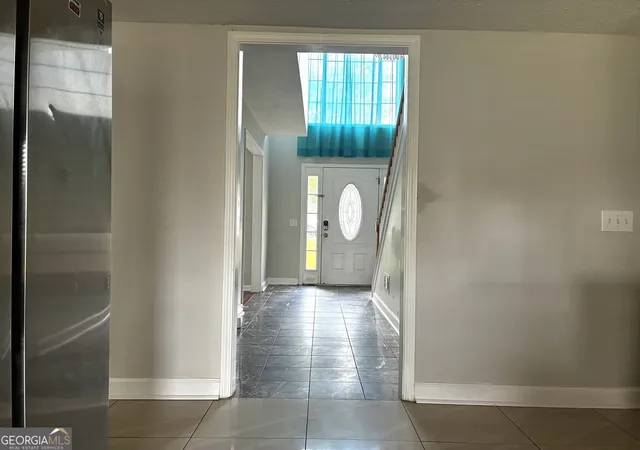 Photo 3 of Single family home for sale at 237 Jim Nash Ct Nw, Lilburn, GA 30047 | MLS# 10835403 | Listing updated on 2026-09-11