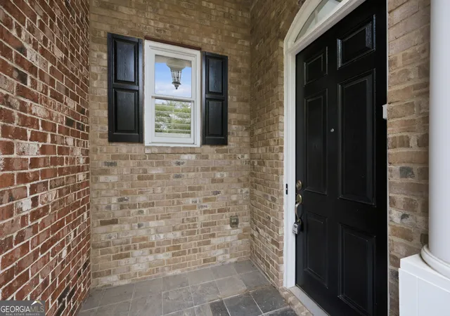 2nd image of 5806 Riverstone Cir #10, Atlanta, GA 30339 | MLS# 10802094