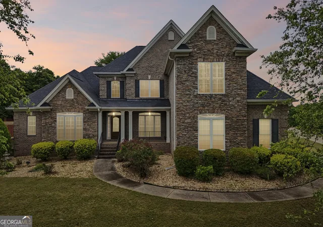 Photo 2 of Single family home for sale at 501 Smithson Xing, Mcdonough, GA 30252 | MLS# 10833933 | Listing updated on 2026-09-10