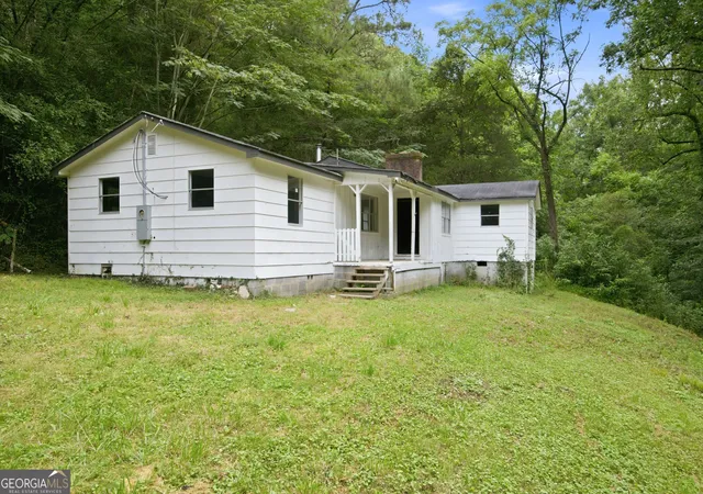 Photo 3 of Sale Pending at 943 Roach Hollow Rd, Ringgold, GA 30736 | MLS# 10816508 | Listing updated on 2026-09-16