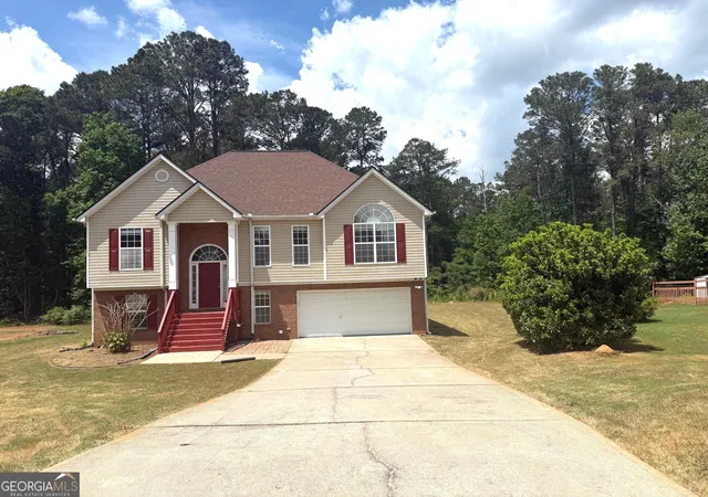 Homes for sale in Locust Grove, GA | 933 Gettysburg Wy, Locust Grove, GA 30248 | MLS# 10771339