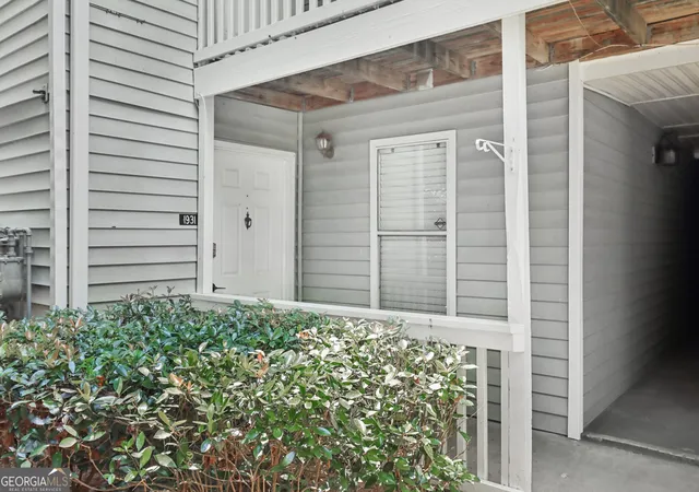 3rd image of 1931 Brian Wy, Decatur, GA 30033 | MLS# 10814385