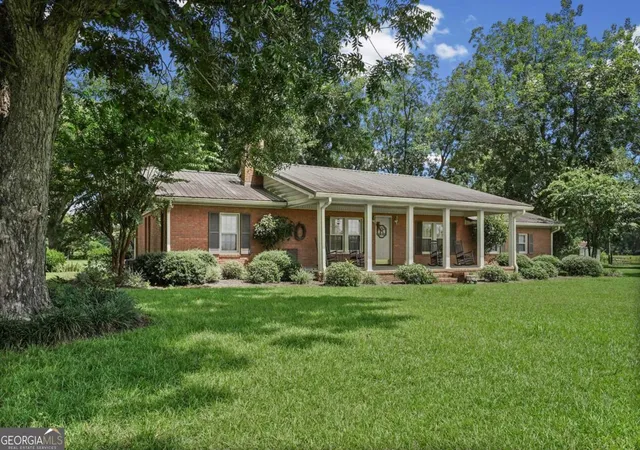 Photo 2 of Single family home for sale at 771 Osierfield Dr, Fitzgerald, GA 31750 | MLS# 10821538 | Listing updated on 2026-08-21
