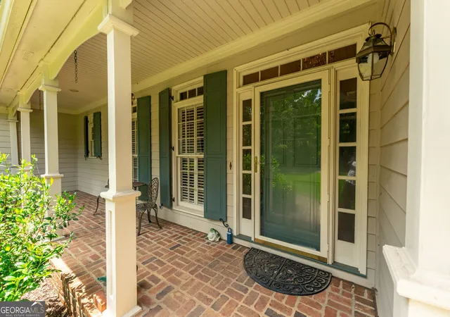 Photo 2 of Single family home for sale at 3201 Shaw Rd, Marietta, GA 30066 | MLS# 10827146 | Listing updated on 2026-08-31
