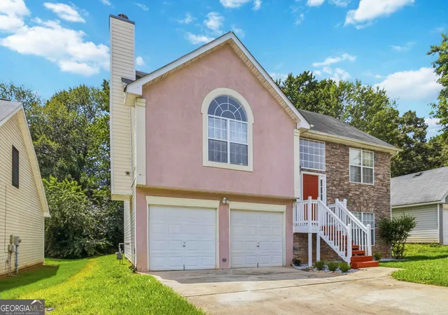Photo 1 of Single family home for sale at 4424 Idlewood Park, Lithonia, GA 30038 | MLS# 10810567 | Listing updated on 2026-09-22