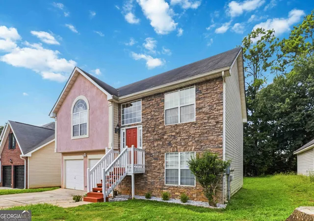 Photo 3 of Single family home for sale at 4424 Idlewood Park, Lithonia, GA 30038 | MLS# 10810567 | Listing updated on 2026-09-22