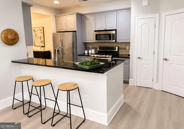 2nd image of 554 Centennial Ln Nw, Atlanta, GA 30313 | MLS# 10822895