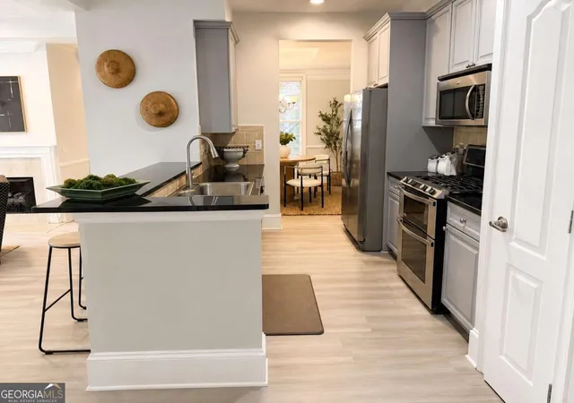 Photo 3 of Townhouse for sale at 554 Centennial Ln Nw, Atlanta, GA 30313 | MLS# 10822895 | Listing updated on 2026-08-24