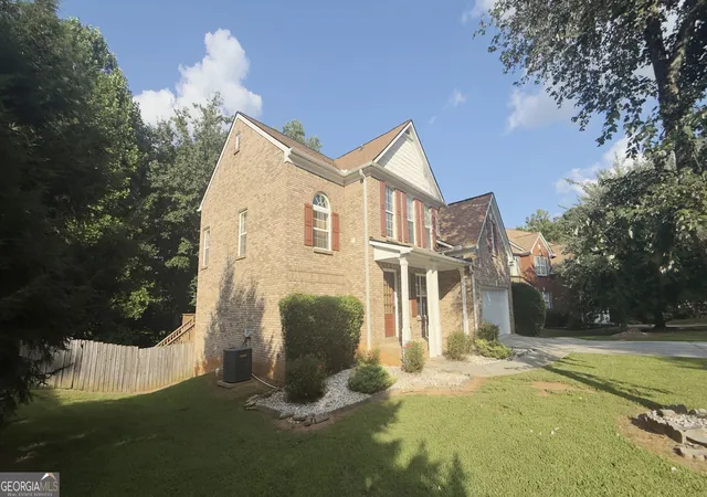 Photo 2 of Single family home for sale at 1156 Chandler Way Dr, Lawrenceville, GA 30045 | MLS# 10824808 | Listing updated on 2026-08-27
