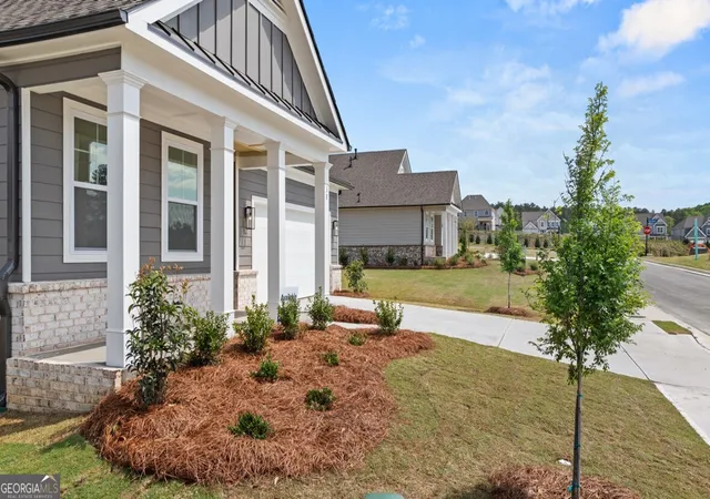 Photo 3 of Single family home for sale at 38 Lakeview Point, Dallas, GA 30157 | MLS# 10701058 | Listing updated on 2026-10-09
