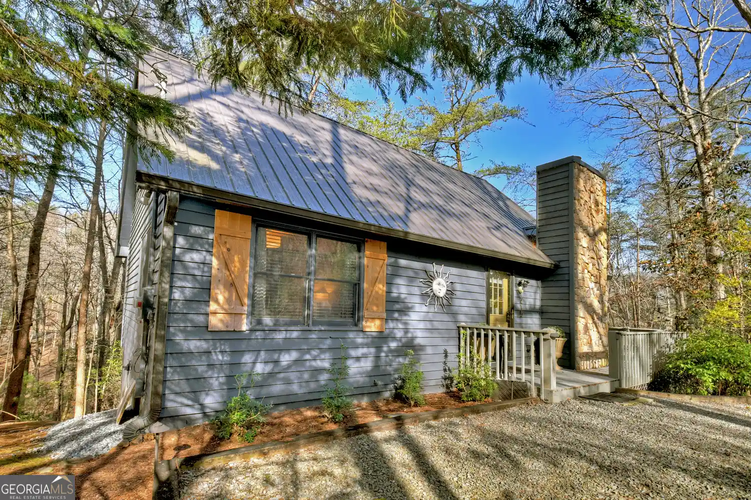 Photo 1 of Single family home for sale at 215 Valley View Rd, Ellijay, GA 30536 | MLS# 10873798 | Listing updated on 2026-10-29