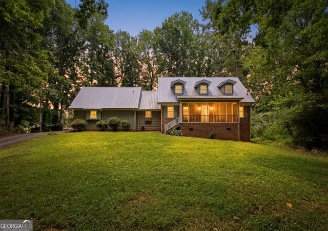 Homes for sale in Cornelia, GA | 147 Ridgeway Cir, Cornelia, GA 30531 | MLS# 10798127