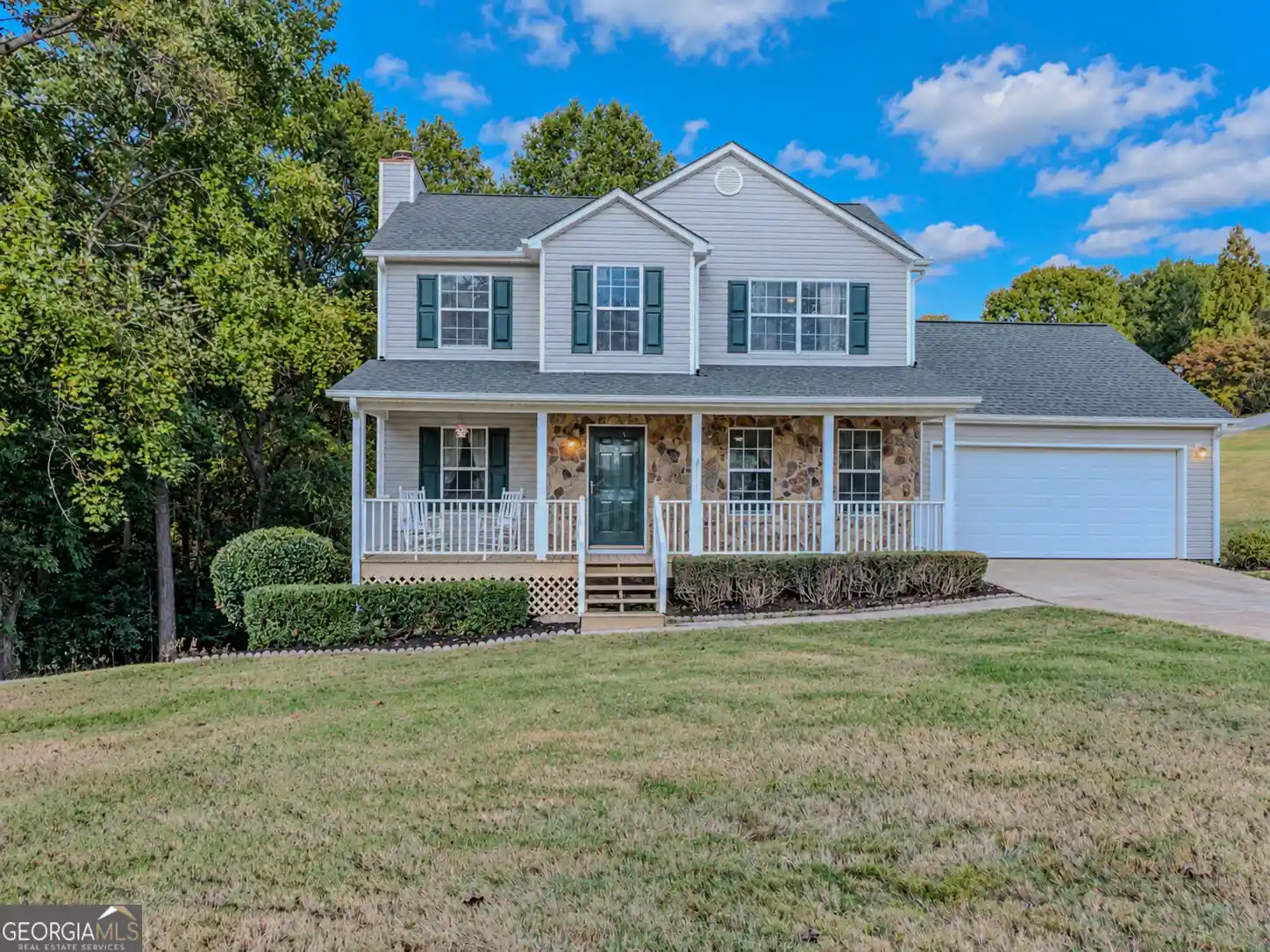 Photo 1 of Single family home for sale at 3172 Rockview Dr, Loganville, GA 30052 | MLS# 10873874 | Listing updated on 2026-10-30